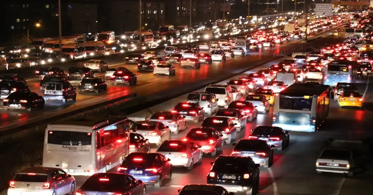 Ağustosta taşıt kayıtları yüzde 20,1 azaldı