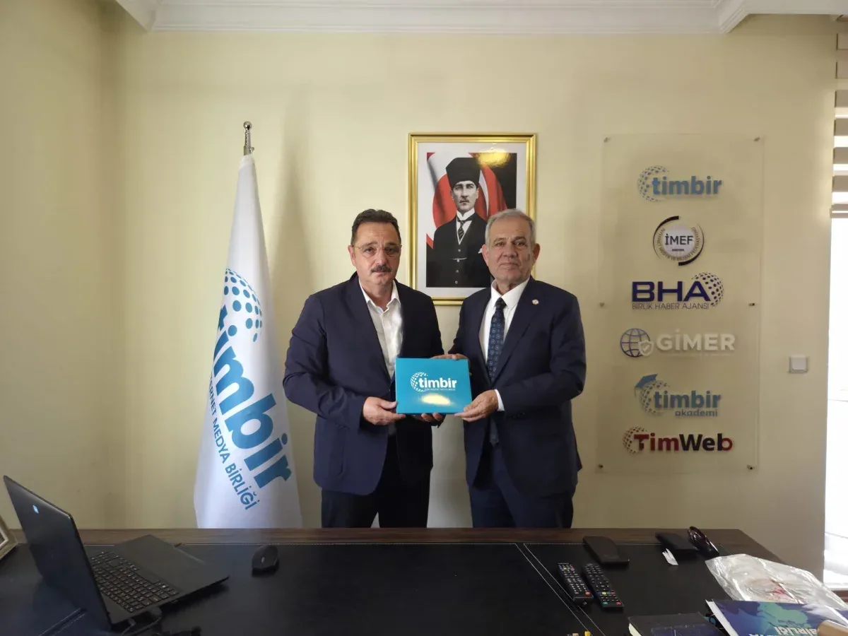 Türkiye Gazeteciler Federasyonu Genel Başkanı Karaca'dan TİMBİR'e ziyaret