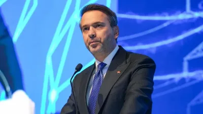 Bakan Bayraktar: Enerji dönüşümünün anahtarı elektrifikasyon